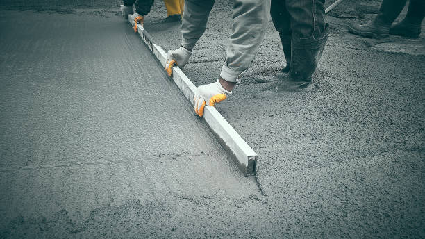 Best Concrete Walkway Installation  in Windermere, FL
